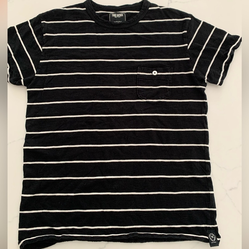 Todd Snyder NY Large black & white striped cotton T-shirt chest pocket like new